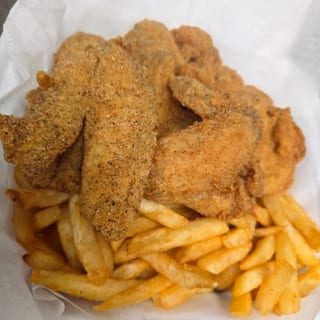 #11. 2-Piece Fish and 5 Whole Wings with Fries